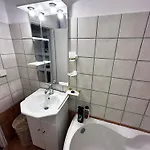 Tolis House Apartman