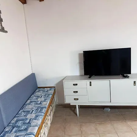 Tolis House Apartamento Kavallouri